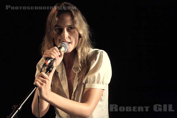 CONSTANCE VERLUCA - 2007-09-24 - PARIS - La Maroquinerie - 